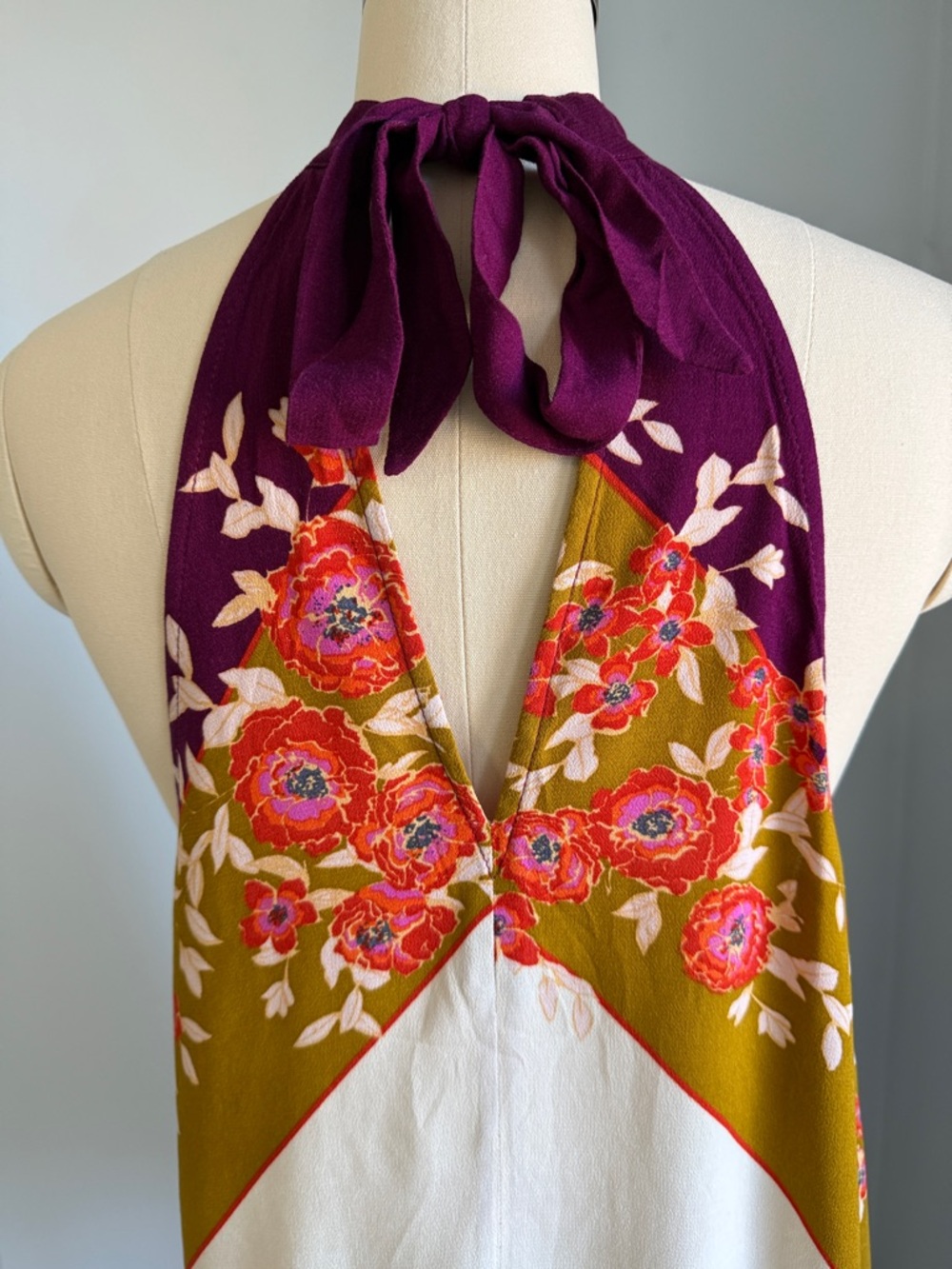 Free People Floral Halter Keyhole Tank in Cream, Tan & Purple SZXS - Picture 4 of 13